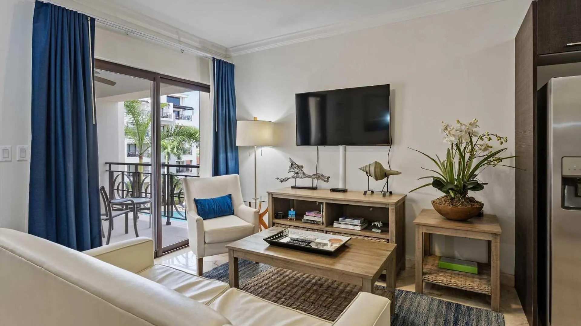 Pc301 - Pool View - Perfect For A Couple - Close To Palm Beach - 1Br Feriehus